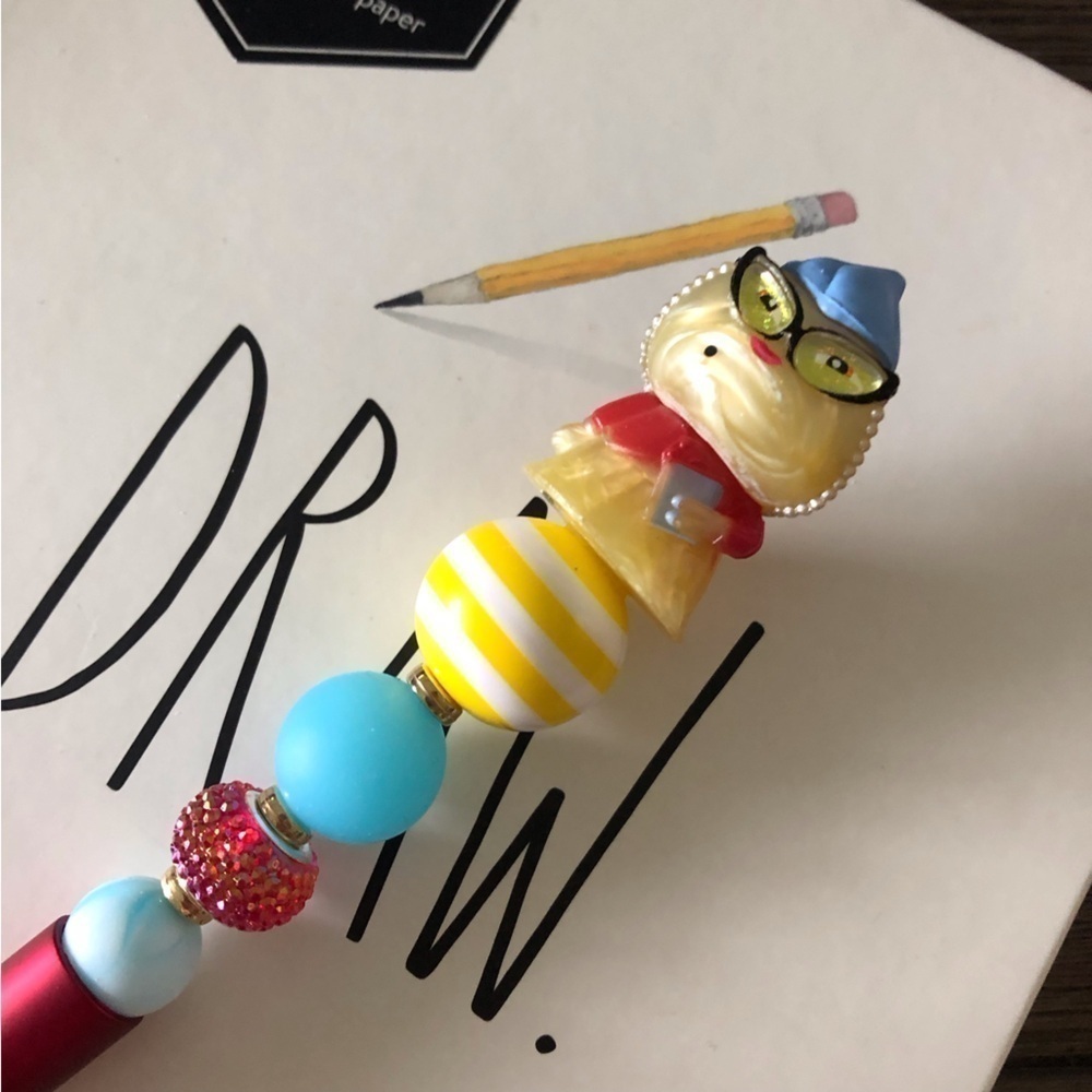 Disney doorables: Monsters INC.: Roz handmade beaded pen - Picture 1 of 3